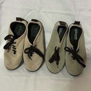 2 pair of Arcopedico LS shoes in a beige/khaki & Olive knit material Size 35